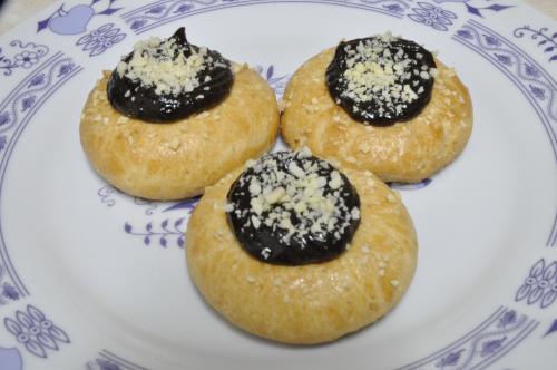 Jak uvařit důlkové koláčky? Snadné recept, připravený za 45 - 60 minut